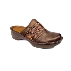 NAOT Ankara Womens Size EU 37 US 6-6.5 Mule Clog Brown Copper chain detail